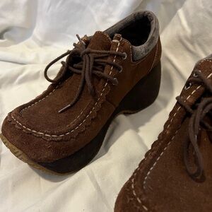 Vintage brown suede/leather size 10 shoes